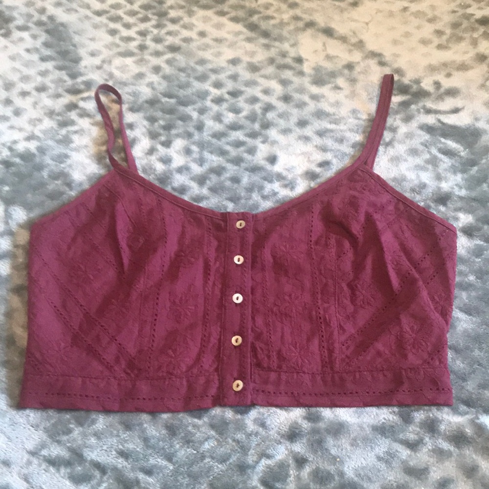 Kendall + Kylie Crop Top